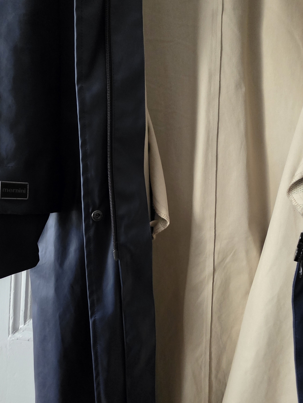 Classic Navy Hooded Long Rain Trench Coat by Mernini. Ladies Sz. Medium. 46 in - Picture 15 of 15